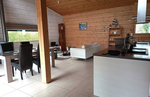 Elliant Chalet De Esquí | Spacious Scandinavian Chalet in the heart of Finistère!
