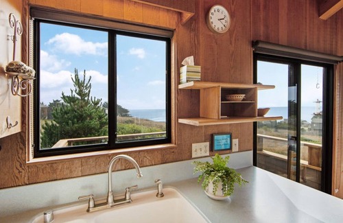 Sea Ranch Casa | Amplio Sea Ranch Home con excelentes vistas al mar