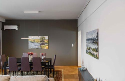 Alimos Apartamento | Spacious seaside flat at alimos