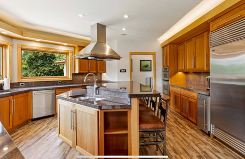 Prescott Casa | Spacious secluded 5bedroom 8bath estate in charming Prescott with pool