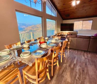Three Rivers Casa | Spacious sequoia Park retreat, best panoramic views