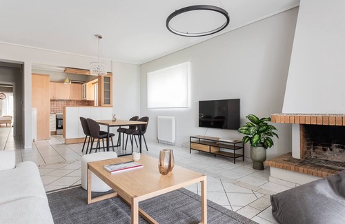 Marousi Apartamento | Spacious Serenity in Marousi