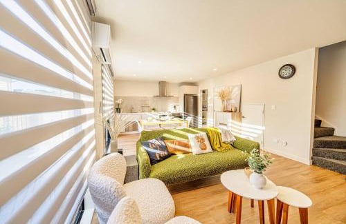 Riccarton Apartamento | Spacious Serenity near Westfield Mall 6BR