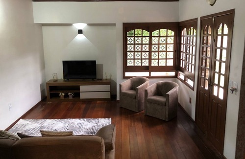 Santos Dumont Casa | Spacious Serrano Style House in Greater Porto Alegre