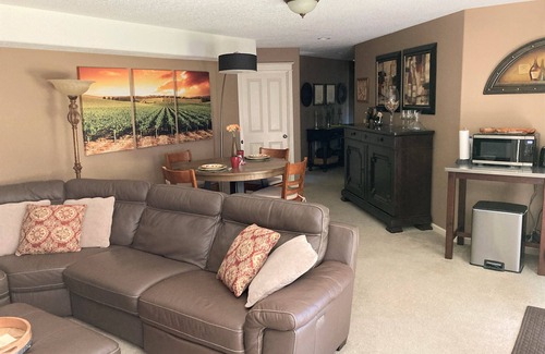 Dundee Casa | Amplio Bed & Breakfast de fiesta individual: ¡a poca distancia del centro!