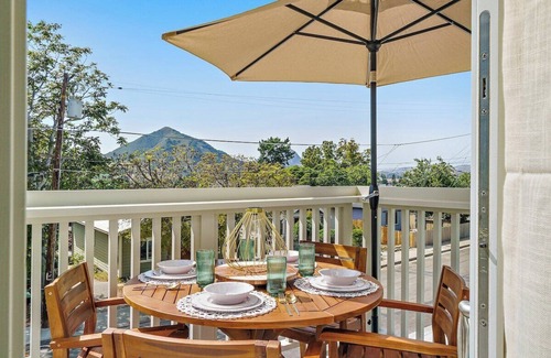 San Luis Obispo Casa | Spacious SLO Retreat | Walk to DT/Parks