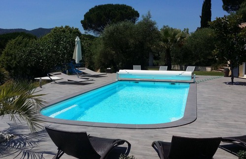 Bagnols-en-Foret Villa | VILLA ESPACIOSA Y CÁLIDA (180m2 - VIVIR 95 m2) - Vista panorámica