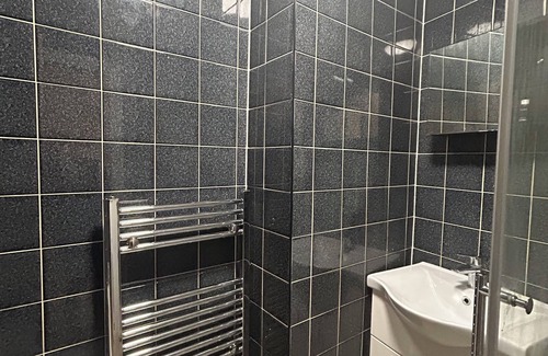 Dalston Apartamento | Spacious Studio Flat in Dalston near Shoreditch. Pet-friendly!