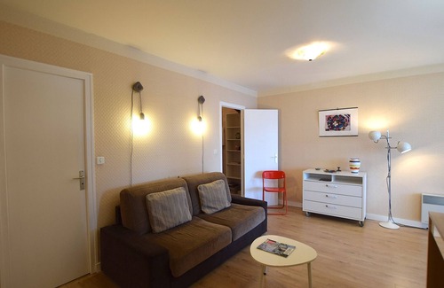 Evian-les-Bains Apartamento | Estudio espacioso en Évian-les-Bains, balcón, cerca del centro