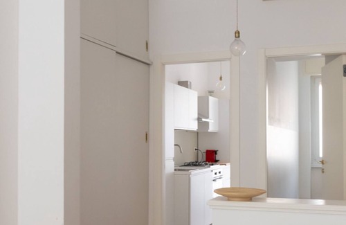 Fiera Apartamento | Spacious Studio in Residential Area – MirablePM