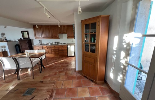 Montauroux Apartamento | Spacious studio within walking distance of the village of Montauroux