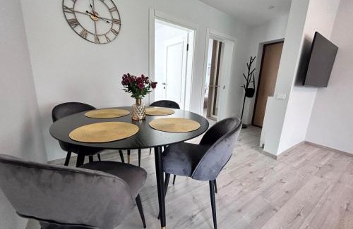 Palanga Apartamento | Spacious&stylish city center 2 bedroom apartment