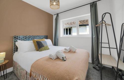 Cyncoed Apartamento | Spacious & Stylish - Free Parking - Fast Wifi