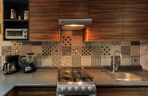 Downtown Guadalajara Apartamento | Spacious Stylish Loft w/Gym & Coworking | 1 BD | Tribu Colón