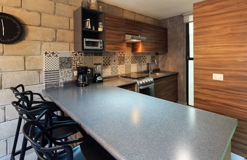 Downtown Guadalajara Apartamento | Spacious Stylish Loft w/Gym & Coworking | 1 BD | Tribu Colón