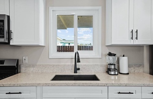 Linda Vista Condominio | Spacious Suite: Minutes to Everything!