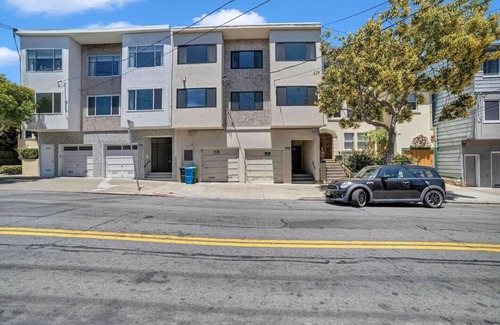 La Lengua Apartamento | Spacious & Sunny 3 bed/2b modern Flat in San Francisco's trendy Mission district