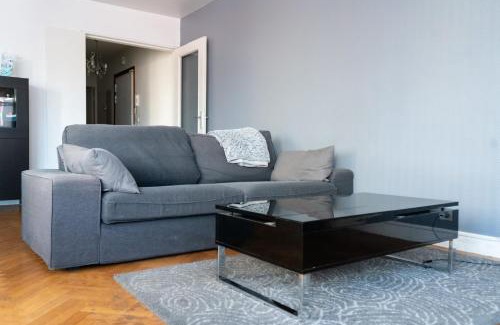 Republique–Point-du-Jour Apartamento | Spacious T4 near town center