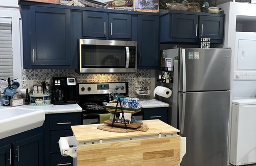 Quitman Casa | Spacious tiny home in community on Lake Fork w/ shared private boat ramp!