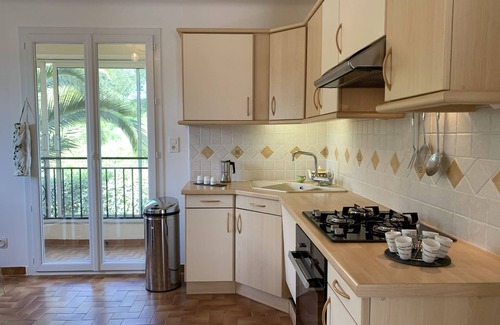 Appietto Casa | SPACIOUS TOP OF VILLA