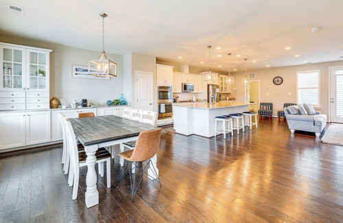 Frankford Casa | Spacious Townhome 2 Mi to Bethany Beach Boardwalk