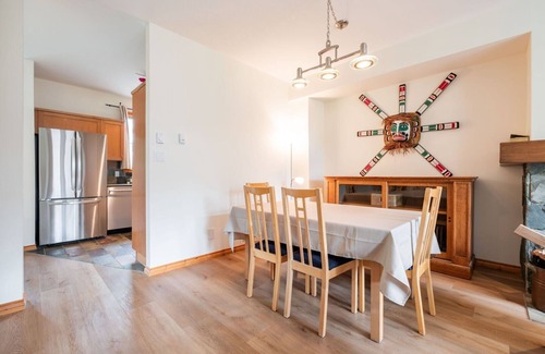 Nicklaus North Condominio | Spacious townhome | Private garage & hot tub | BBQ