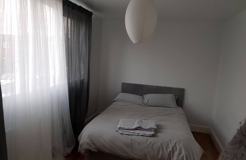 Markhouse Casa | AMPLIA CASA ADOSADA EN WALTHAMSTOW