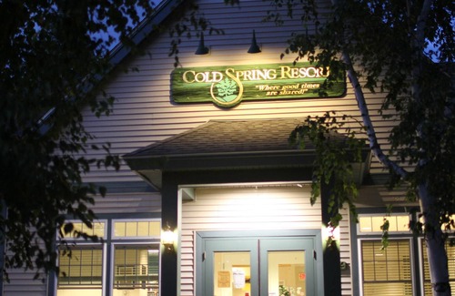 Plymouth Casa | Amplia unidad de casa adosada en Coldspring Resort - Prime Week