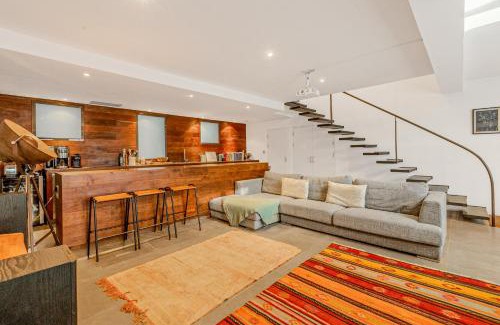 Notting Dale Apartamento | Spacious & Tranquil 2BR Maisonette in Notting Hill