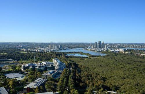 Sydney Olympic Park Apartamento | Spacious Two Level 4BR at Sydney Olympic Park with Best View