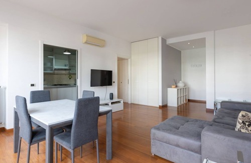 Tre Torri Apartamento | Spacious two-room apartment City Life - Mirable PM