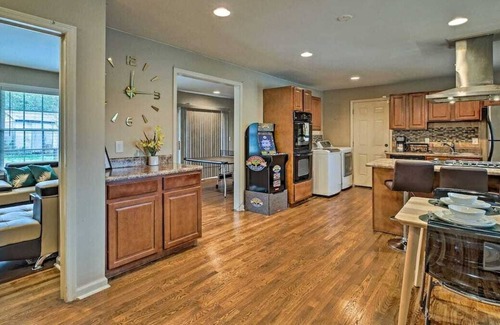 Collier Heights Casa | ⭐️⭐️ Spacious Urban Oasis, Minutes To Downtown ATL ⭐️⭐️