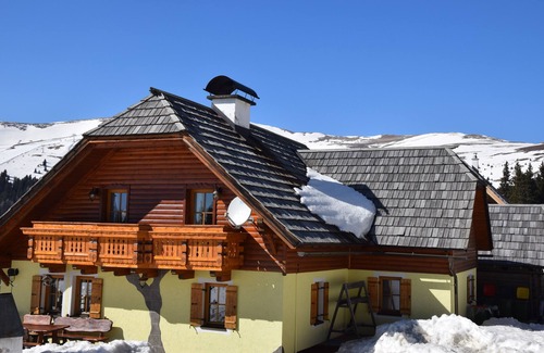 Lachtal Casa | Spacious vacation home with sauna and whirlpool