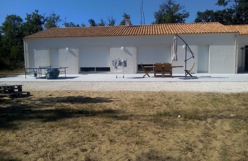 Les Mathes Villa | Amplia villa de vacaciones de pie Les Mathes La Palmyre