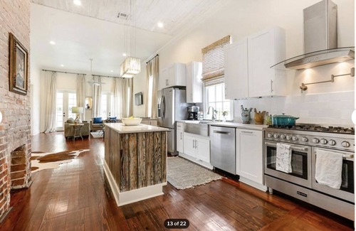 Bywater Casa | French Quarter (1 mile) Victorian House Sleeps 6