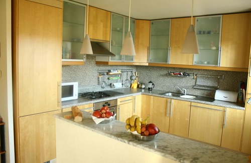 Bedarieux (ornac) Casa | Amplia villa con vistas al valle y las montañas, cerca de la ciudad balneario.