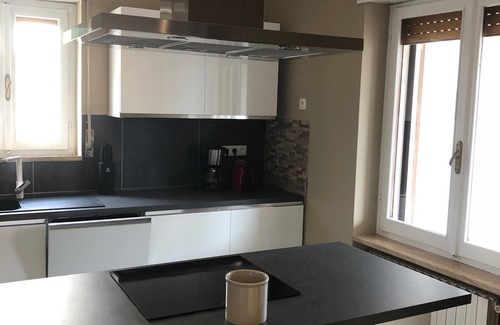 Chiaramonti Casa | Amplia villa 10 p. Confort, Spa, Billar y Petanca.