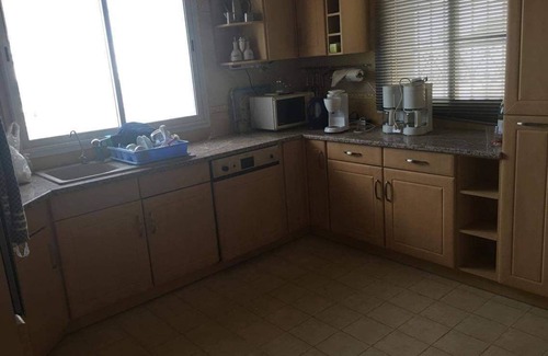 El Menzah Casa | Spacious villa 6-bedroom chateau in kerkennah