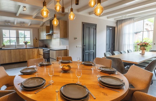 Municipality of Ede Casa | Spacious villa for 18 persons with private swimming pool