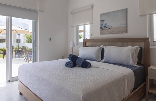 Los Brazos Villa | Spacious Villa in prestigious private development