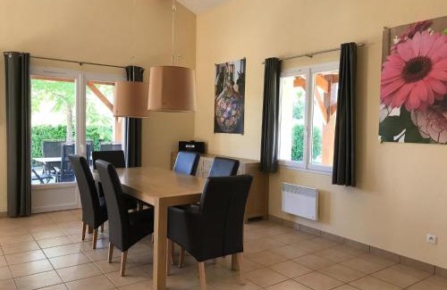 Les Forges Casa | Spacious villa with garden and pool