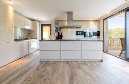 Son Vida Villa | Spacious vill with great views, pool, jacuzzi and entertainment areas