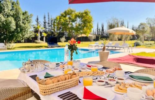El Aggada Villa | Spacious Villa with Mountain Views - 550 m²