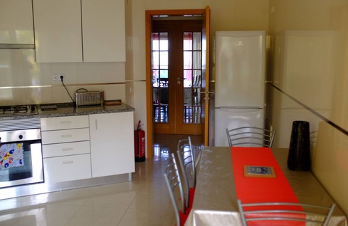 Lagos Apartamento | Amplio apartamento bien equipado - dos balcones soleados - excelente ubicación