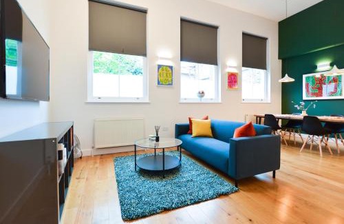 West Hampstead Apartamento | Spacious West Hampstead Apartment with mezzanine bedroom by Concept Apartments