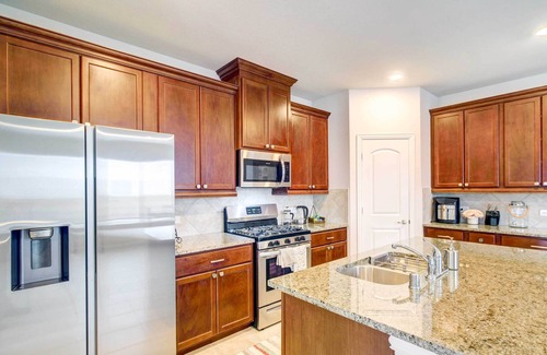 Willis Casa | Spacious Willis Home - Pets Welcome!