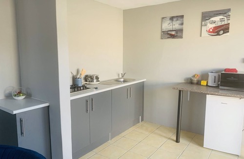 Eikenbosch Apartamento | SpaciousTrendy#CentralWinefarms#Mall#Wifi#Parking