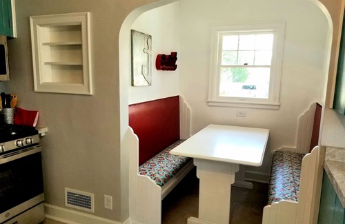 Clear Lake Casa | Spaciuos, welcoming home near Stae Park beach perfect for families and groups.