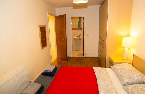 Inchicore Apartamento | Spacous Dublin Escape 3BR Ensuited Free Parking