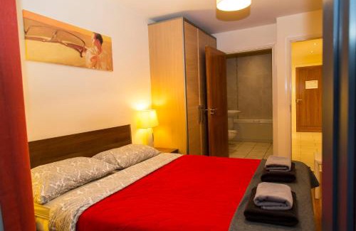 Inchicore Apartamento | Spacous Dublin Escape 3BR Ensuited Free Parking